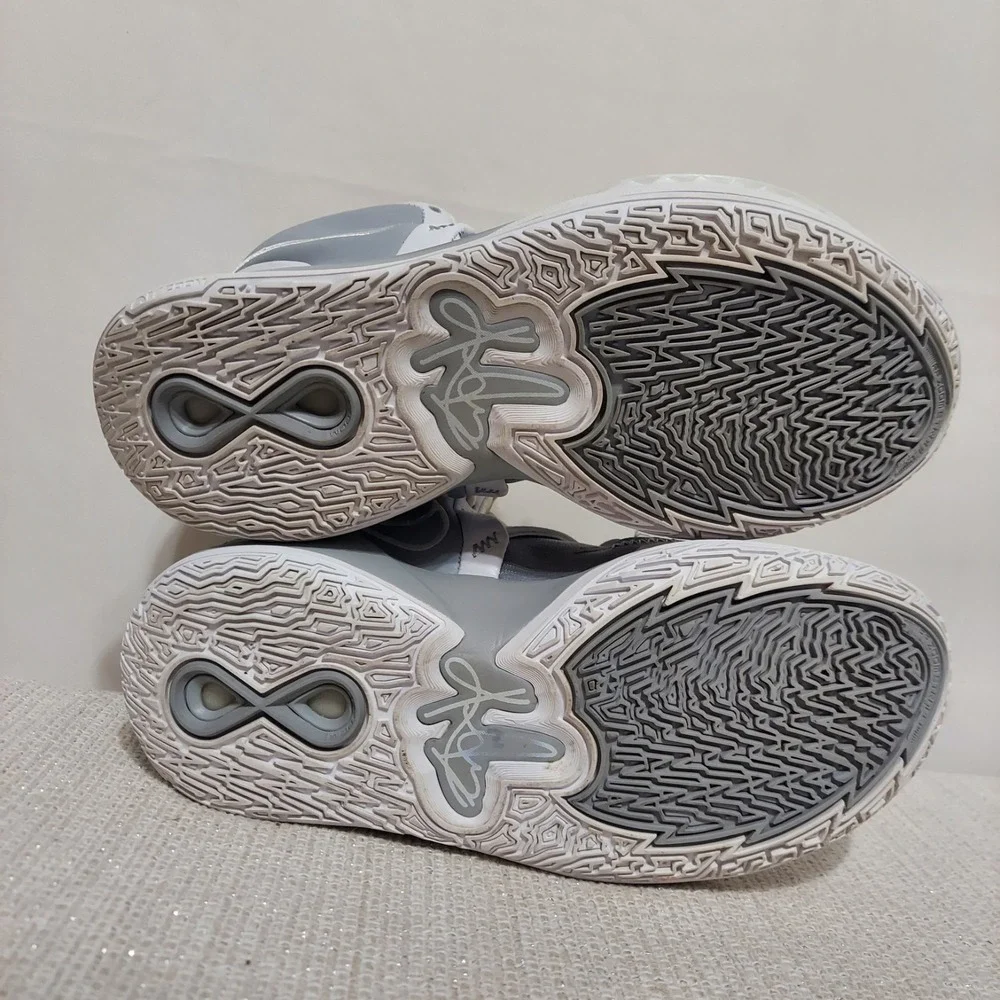 Kyrie Nike Infinity TB Promo Wolf Grey White Men's 7 DO9616-001‎